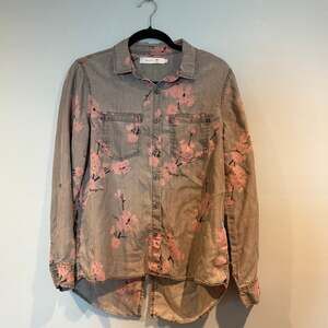 Billy T Cherry Blossom Floral Button-Up Shirt